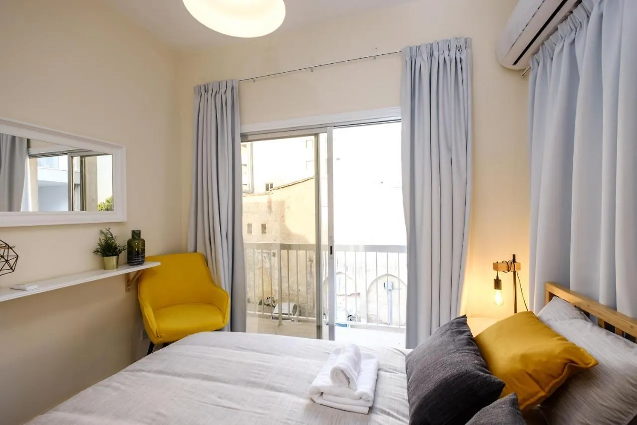 The Joy - Centre One Bedroom Flat Larnaca